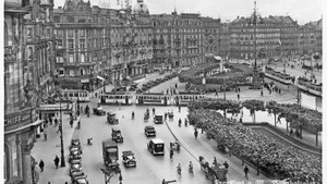 Das älteste öffentliche Verkehrsmittel der Mainmetropole wird 150 Jahre alt Das älteste öffentliche Verkehrsmittel der Mainmetropole wird 150 Jahre alt