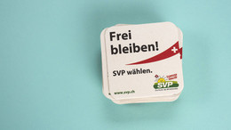 Frei bleiben – auch vom Völkerrecht? Slogan der Schweizer Volkspartei