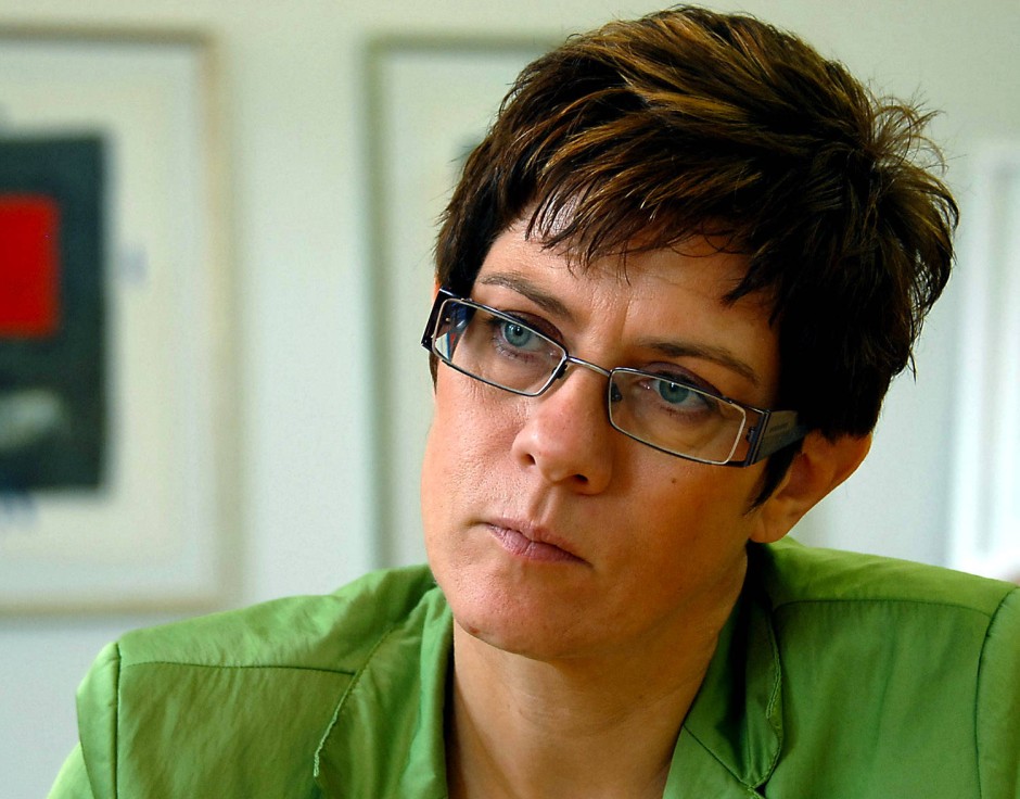 Bild zu: Kommentar zu Kramp-Karrenbauer über die Homo-Ehe: Autoritäre Lobby - Bild 1 von 1 - FAZ