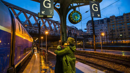 Scheiden tut weh: Eine Pariser Bahnhofsbegegnung ist in Michel Houellebecqs neuem Roman der Stachel für den Schmerz eines ganzen Lebens.