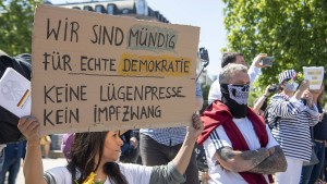 BKA: Rechtsextreme instrumentalisieren Corona-Demos