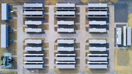 Wie speichert man große Mengen grünen Stroms?