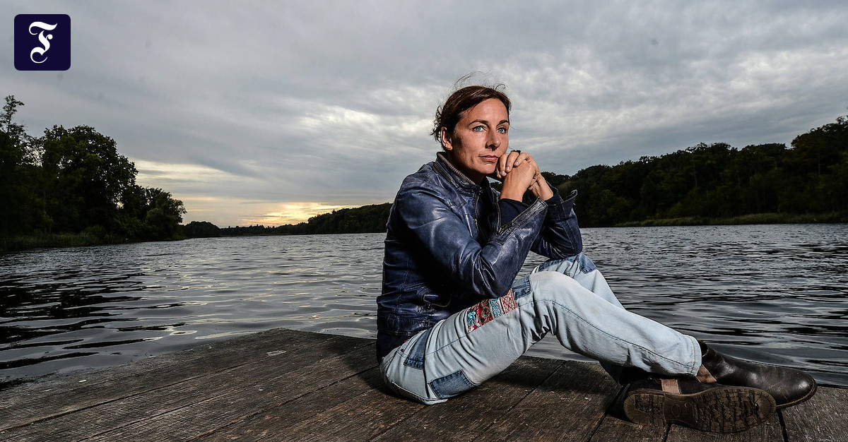 Juli Zehs neuer Roman „Leere Herzen“ (von Julia Encke)