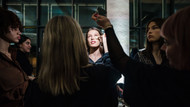 Ein Model wird während der Berliner Fashion Week geschminkt. Ein Model wird während der Berliner Fashion Week geschminkt.