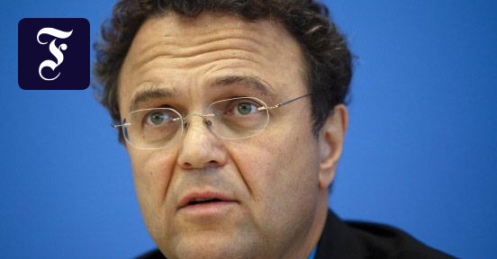 Der Bundesinnenminister zum 11. September 2001: Nur Demokraten leben