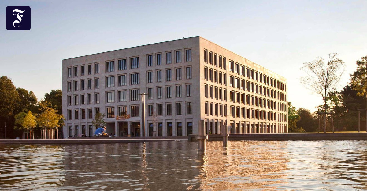 Forschungsprojekt zu stabilen Banken Frankfurter Finanzkompetenz vom