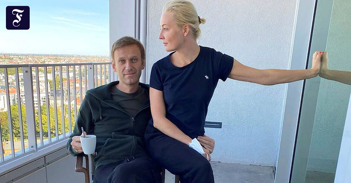 Woher Hat Nawalny Sein Geld Würgegriff des Kremls: Woher bekommt Nawalnyj sein Geld?