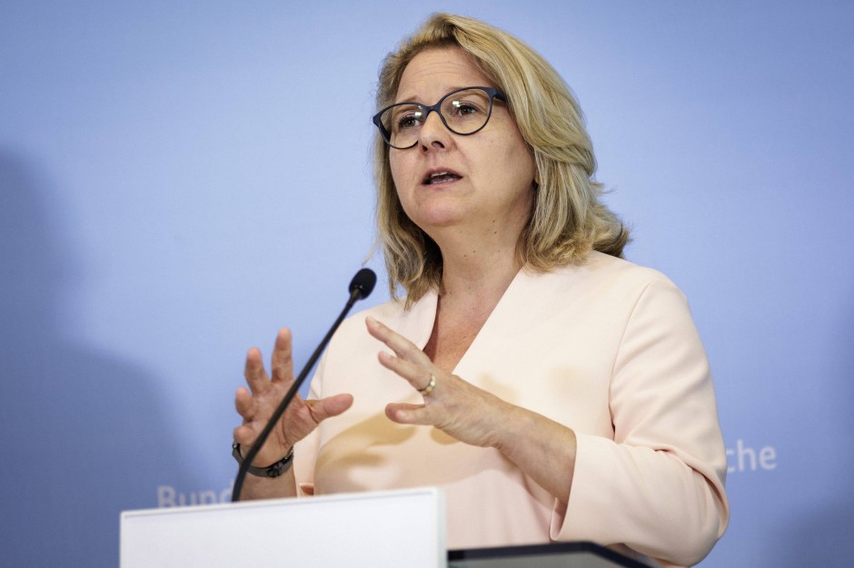 Bild zu SPDMinisterin Schulze scheitert vor Gericht gegen Julian