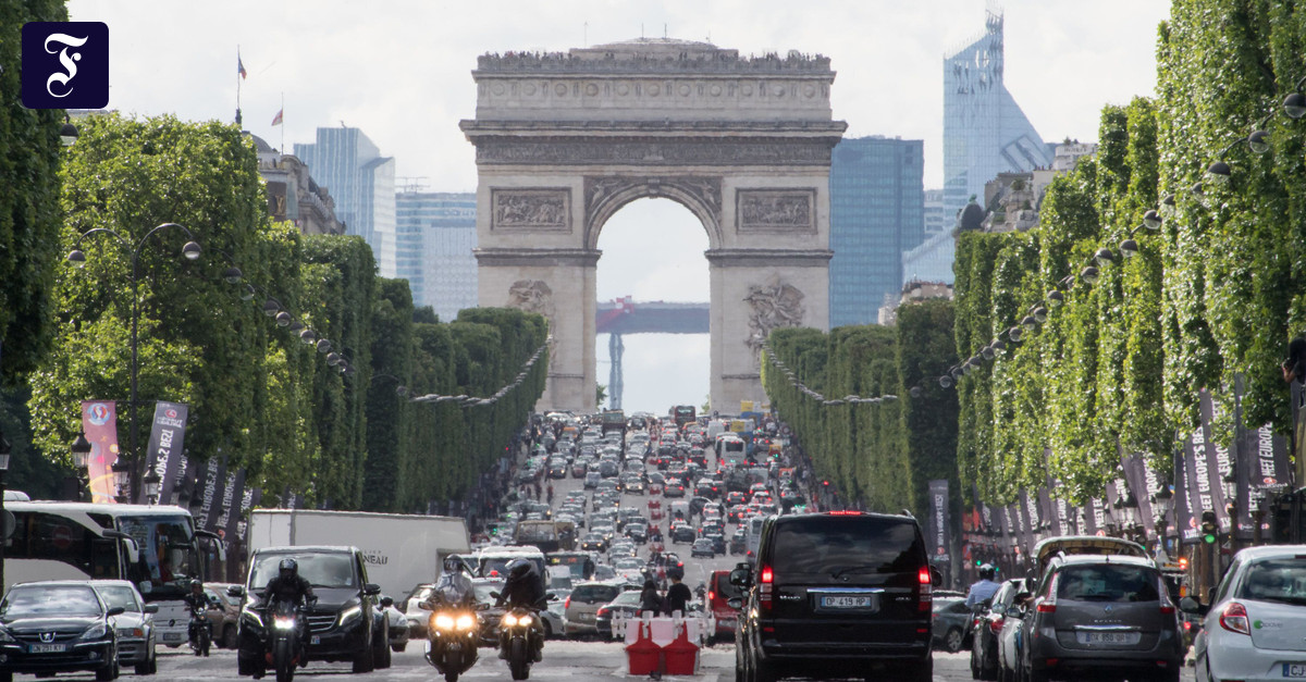 車でフランスまたはイタリアへ：あなたが必要とする環境バッジ