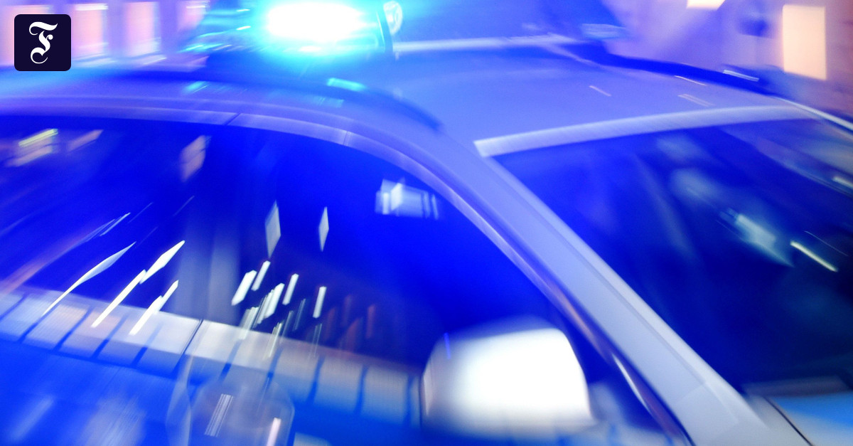 パトカーとの事故で5歳児死亡