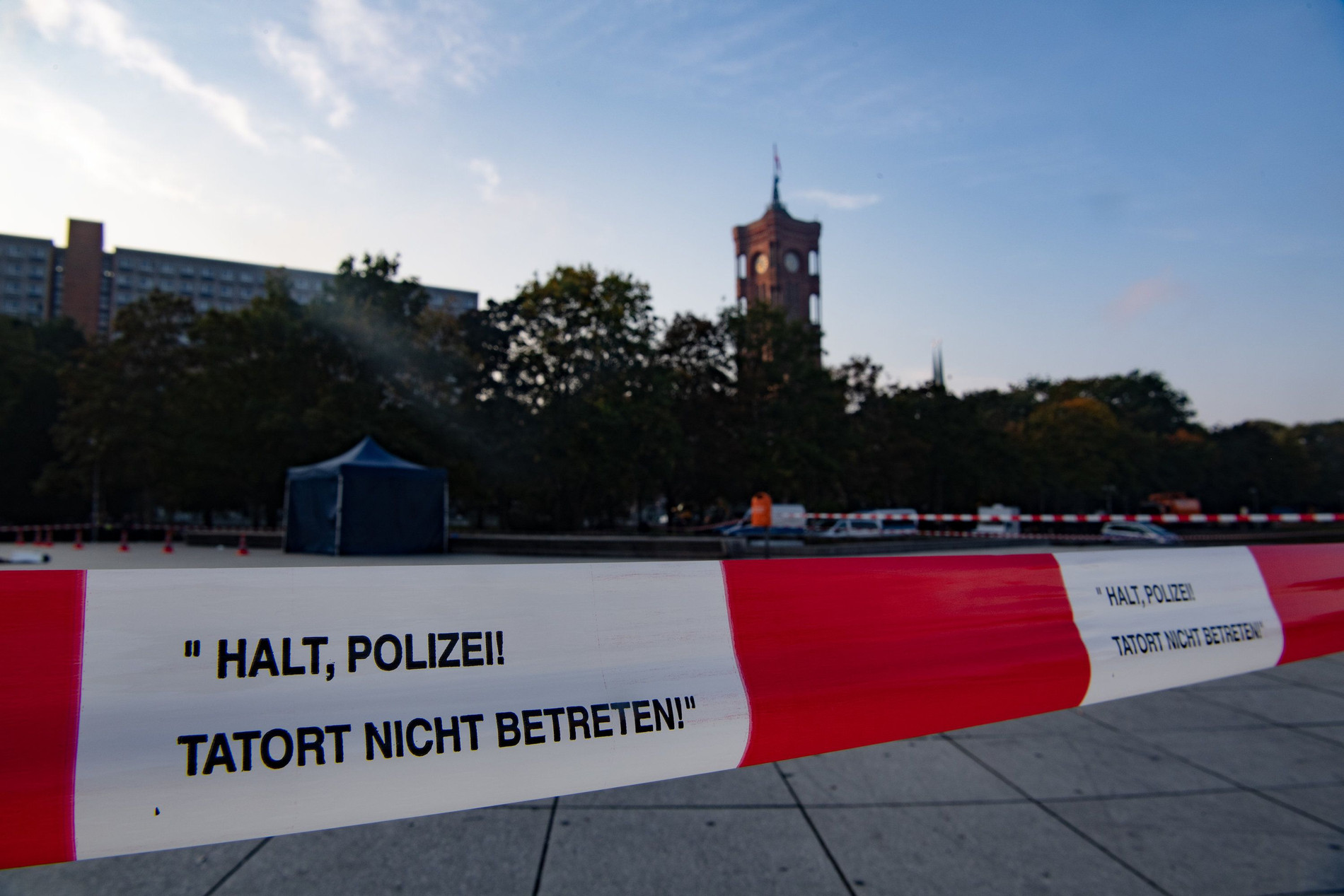 Tatverdachtiger Im Fall Des Toten Am Alexanderplatz Jetzt In U Haft