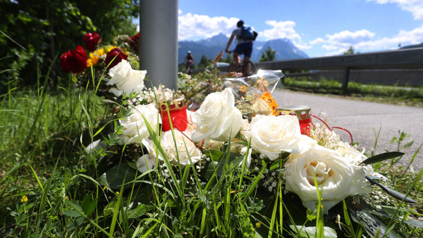 Bayern trauert um Opfer des Zugunglücks Bayern trauert um Opfer des Zugunglücks