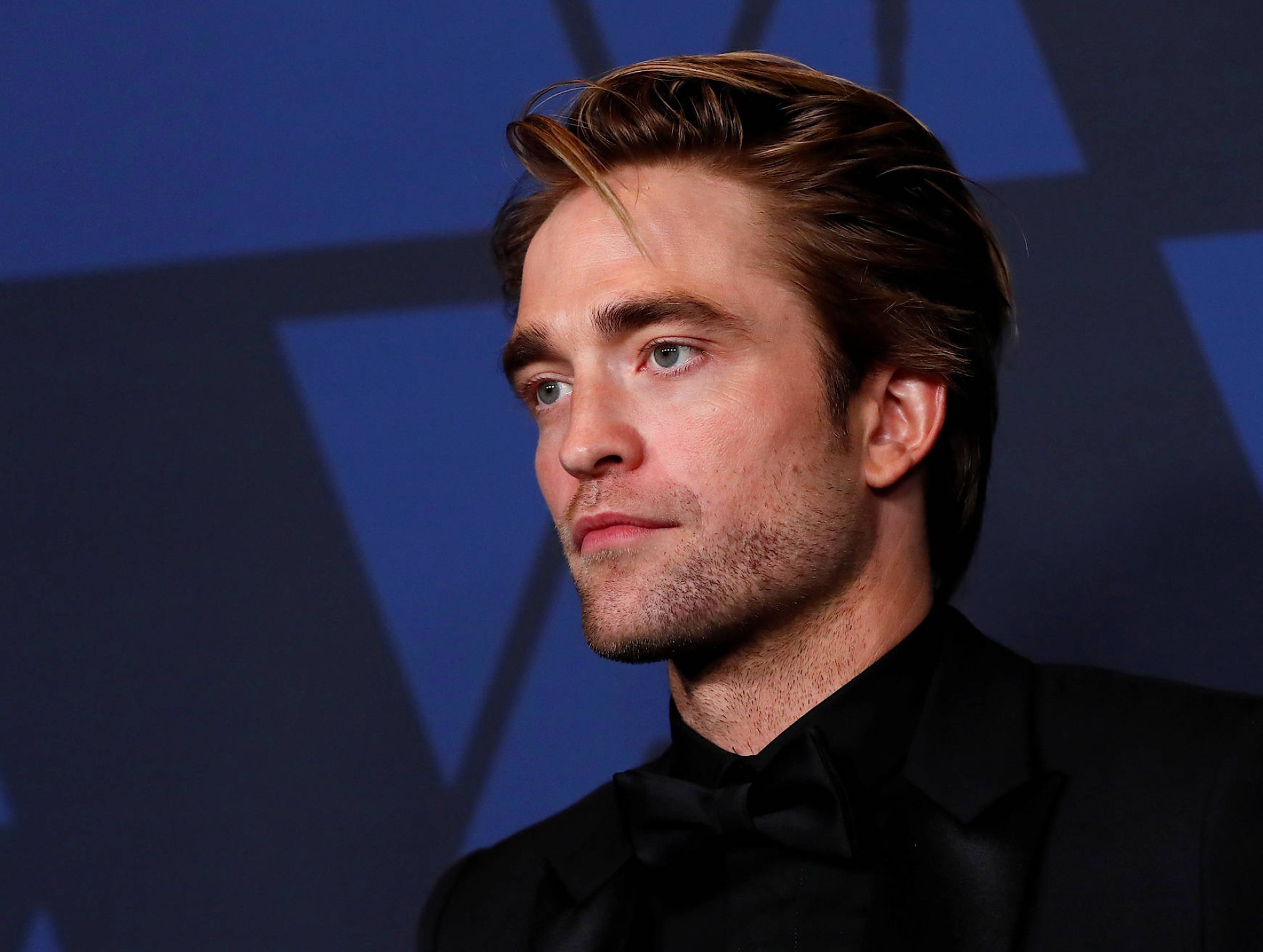 Batman Hauptdarsteller Robert Pattinson Mit Corona Infiziert Batman Hauptdarsteller Robert Pattinson Mit Corona Infiziert
