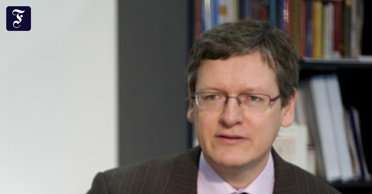 Im Gespräch EUArbeitskommissar László Andor „Übertriebene Angst vorm