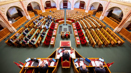 Weiter Warten auf ein Ja aus Budapest