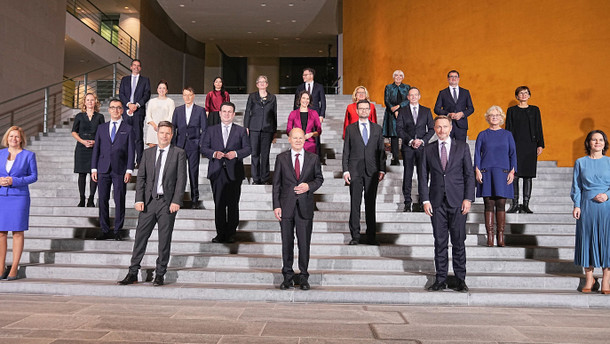 Sieben Auffälligkeiten des neuen Kabinetts