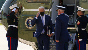Biden hat Afghanistan den Taliban ausgeliefert
