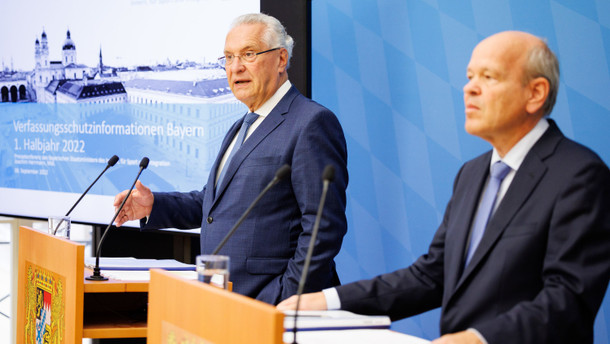 „Extremisten lieben Krisen“ „Extremisten lieben Krisen“