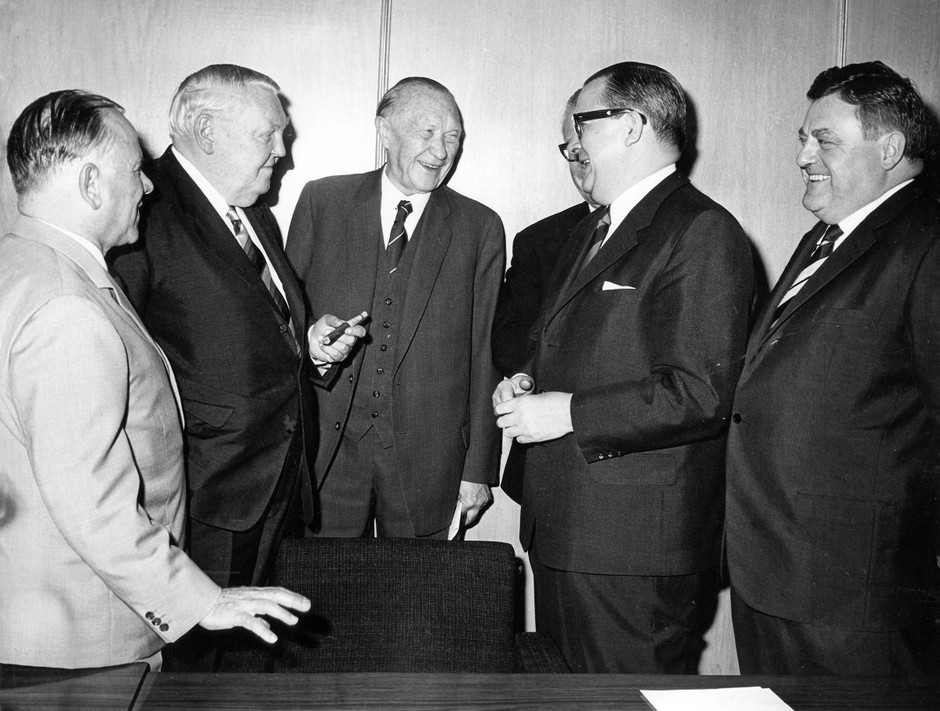Bilderstrecke zu 1965 Ludwig Erhard siegt, aber die SPD holt stark