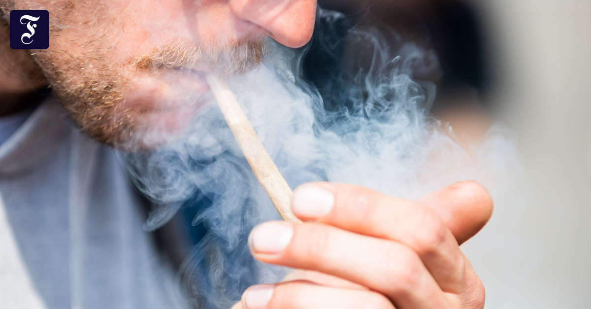 Erbrechen Nach Cannabiskonsum Was Tun