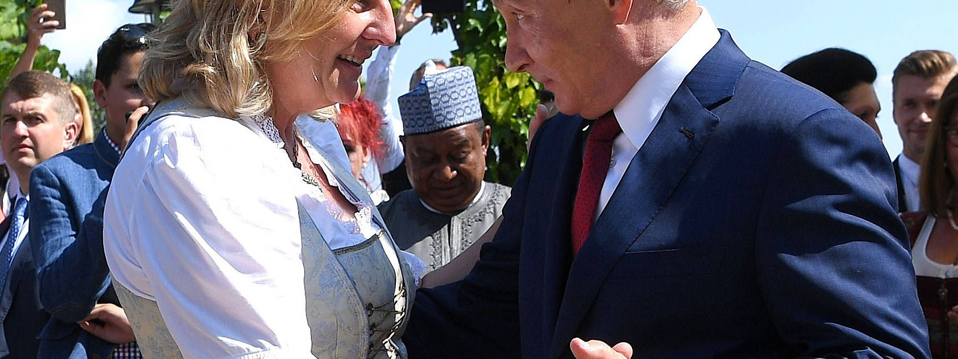 Liebesgrusse Aus Moskau Karin Kneissls Band Zu Putin