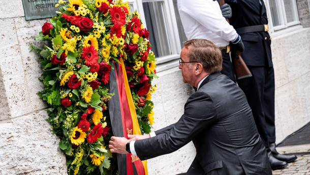 Pistorius: Widerstandskämpfer sind uns bis heute Vorbild Pistorius: Widerstandskämpfer sind uns bis heute Vorbild