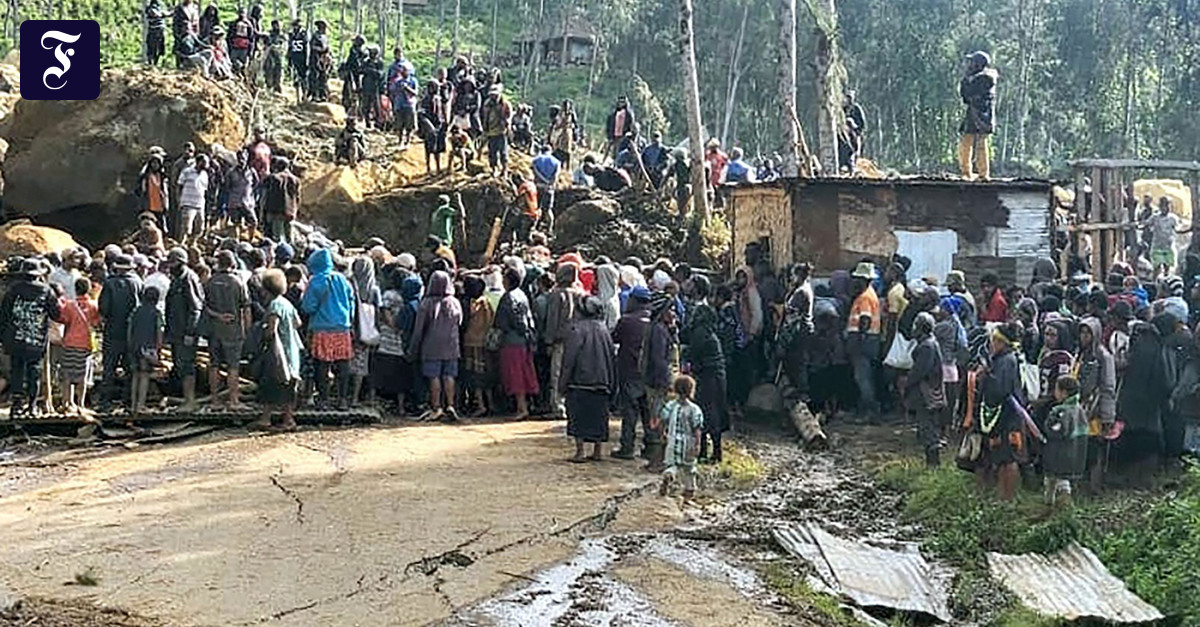 パプアニューギニアで地滑り：数千人が避難