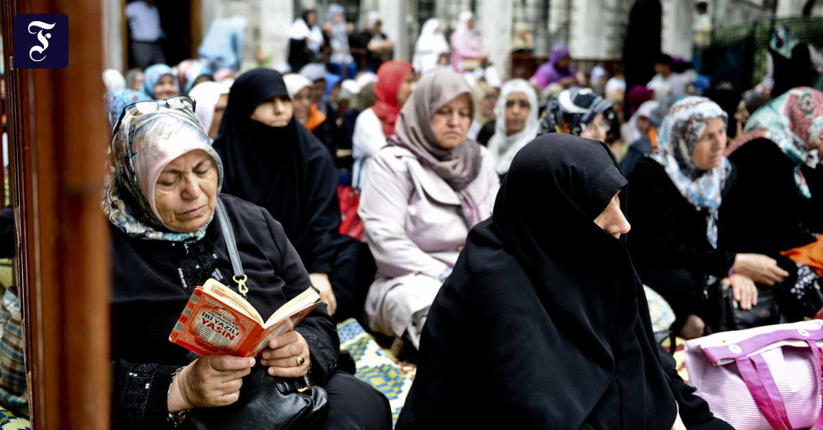Türkei: Lachbremse für Frauen