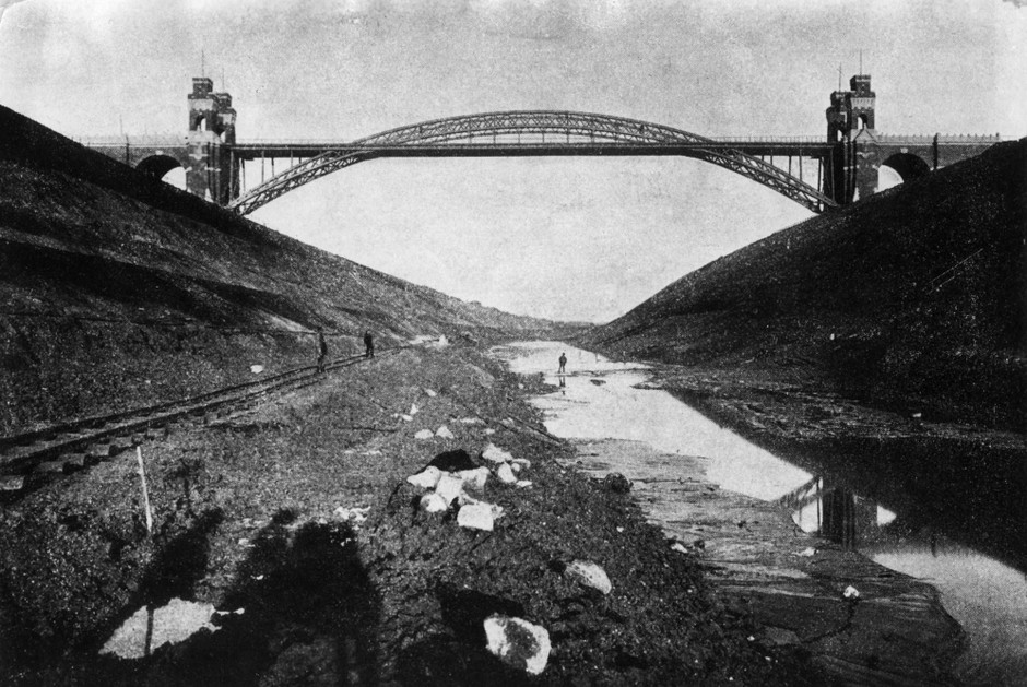 Bild zu Historisches EPaper Die Brücke am Kieler Kriegshafen Bild