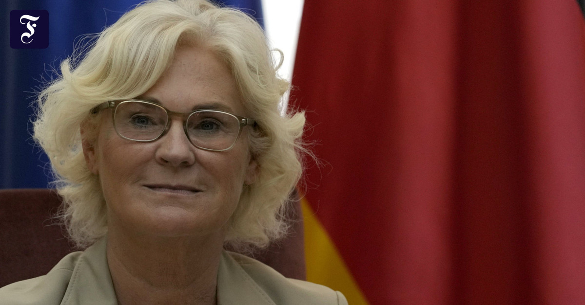 Bundeswehr equipment Lambrecht expects agreement on special assets to