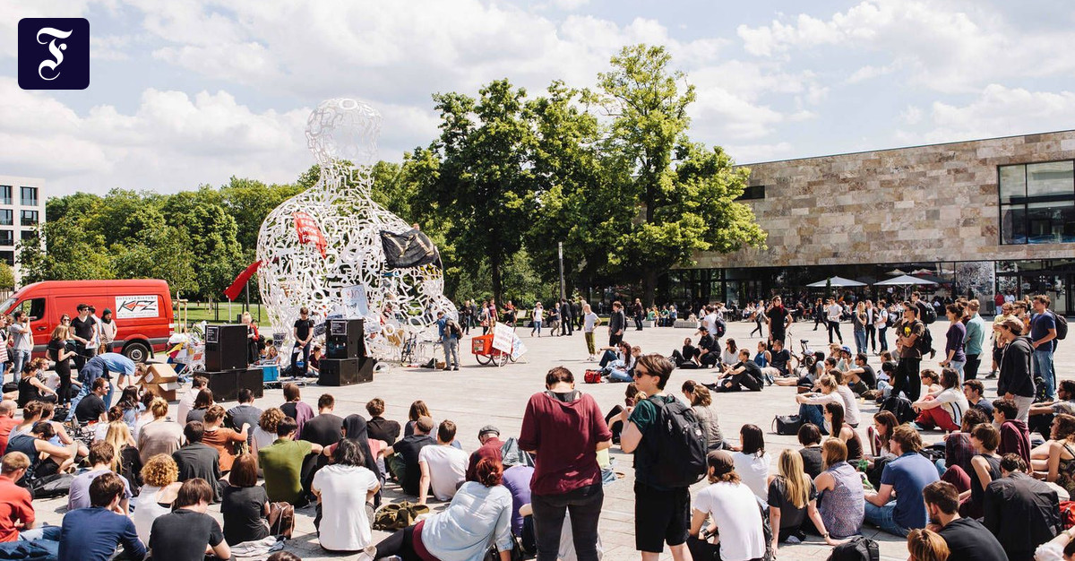  Hessischer Hochschulpakt wird verhandelt: Das Milliardenpoker ist eröffnet Motiv 