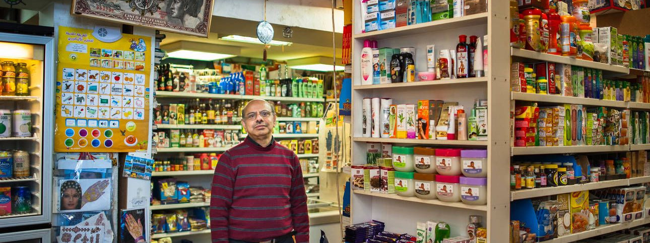 Gentrifizierung Treffen Sich Ein Hipster Inder Und Junkie 