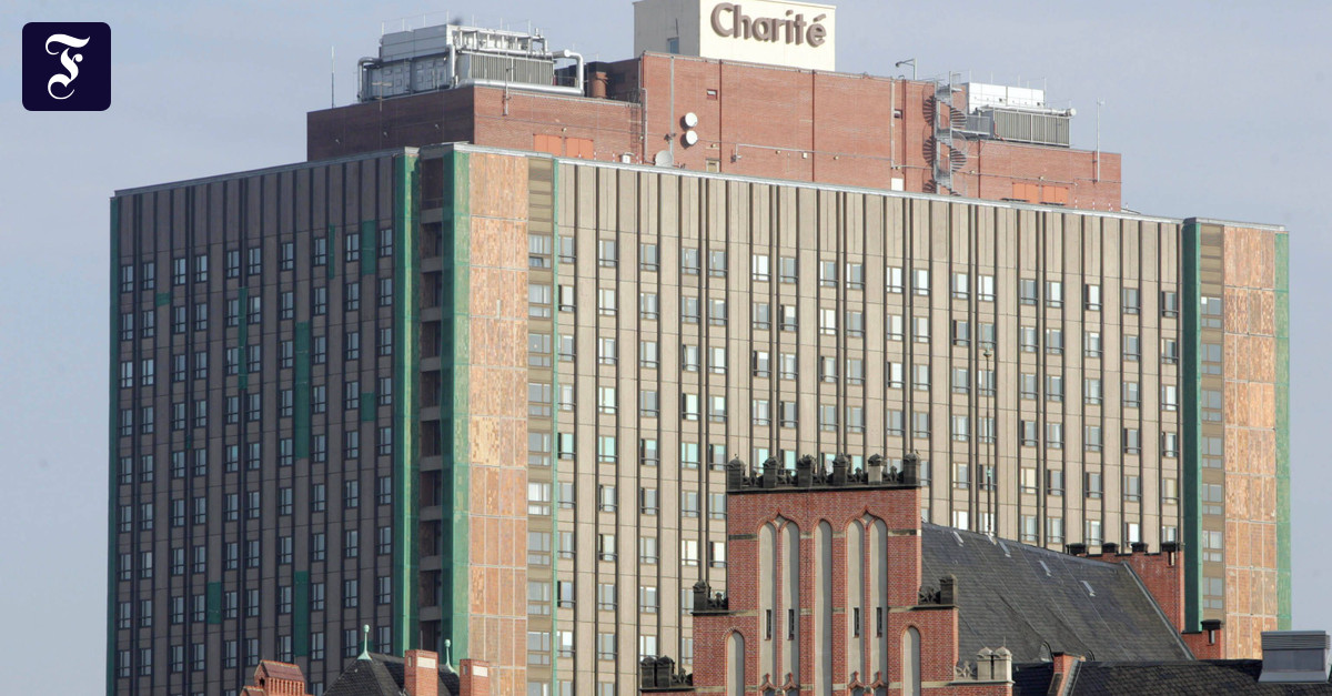 Шарите это где. Шарите берлин. Больница шарите в берлине. Шарите это где. Госпиталь шарите в берлине.