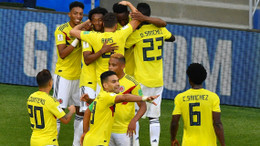 Auch ohne Star James erfolgreich: Die kolumbianischen Spieler freuen sich über den knappen Sieg gegen Senegal.