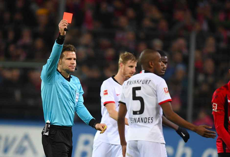 Was Bedeutet Rote Karte Beim Fußball www.faz.net