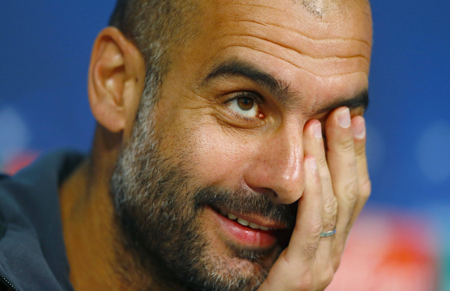 Der Wechsel Von Guardiola Zu Mancity Ist Angeblich Fix