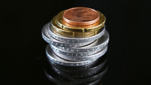 Mindestlohn soll 2024 auf 12,41 Euro steigen Mindestlohn soll 2024 auf 12,41 Euro steigen