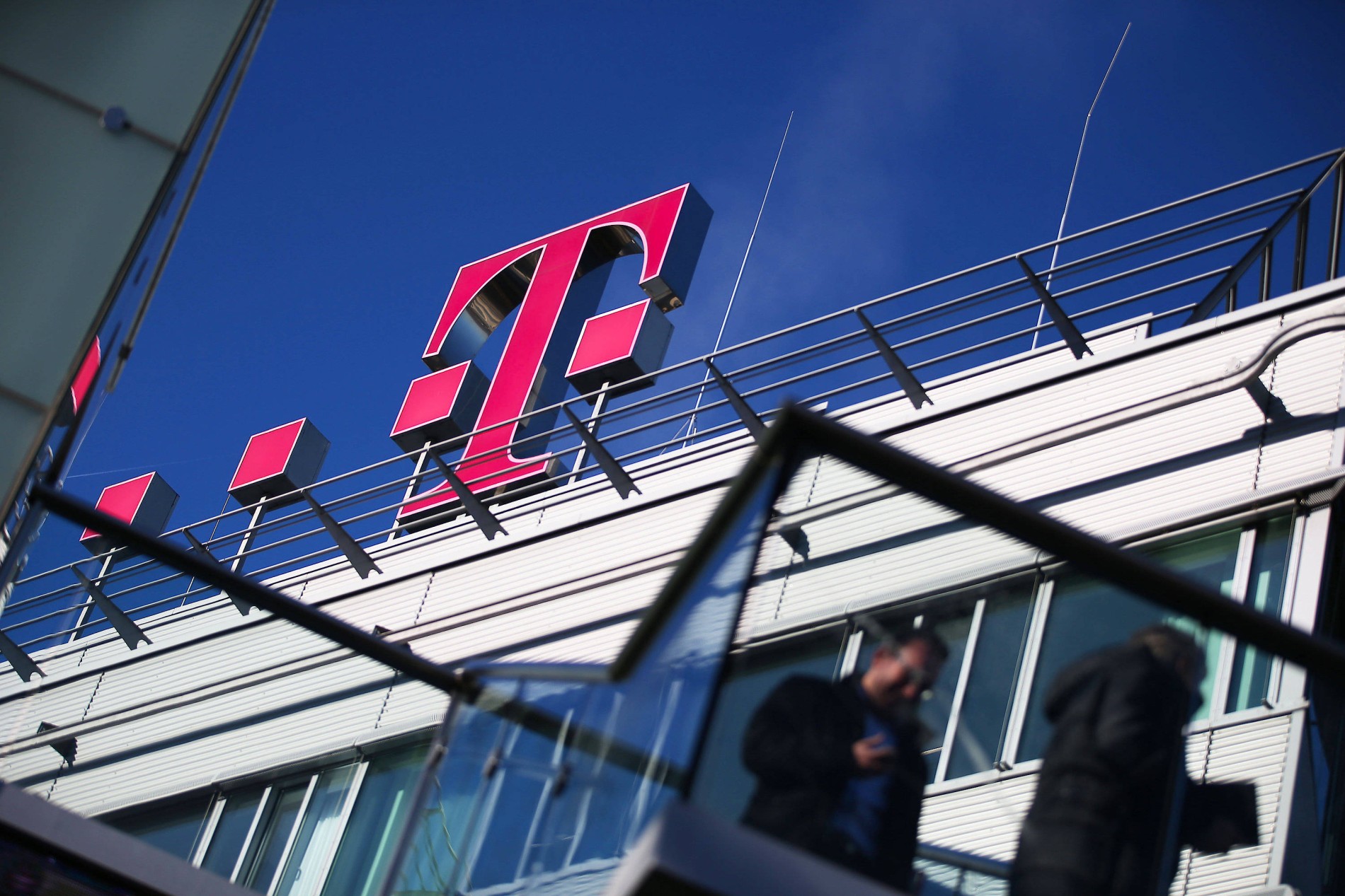 Telekom Betriebsrat Warnt Vor Zusatzlichem Stellenabbau