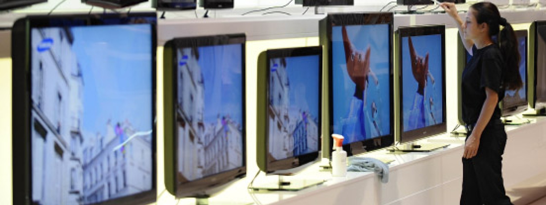 Flachbild Auf Der Ifa Abschied Vom Rohrenfernseher Ifa 10 Faz