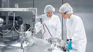 Im Jahr 2020 investierte Boehringer Ingelheim mehr als je zuvor in Forschung und Entwicklung. Im Jahr 2020 investierte Boehringer Ingelheim mehr als je zuvor in Forschung und Entwicklung.