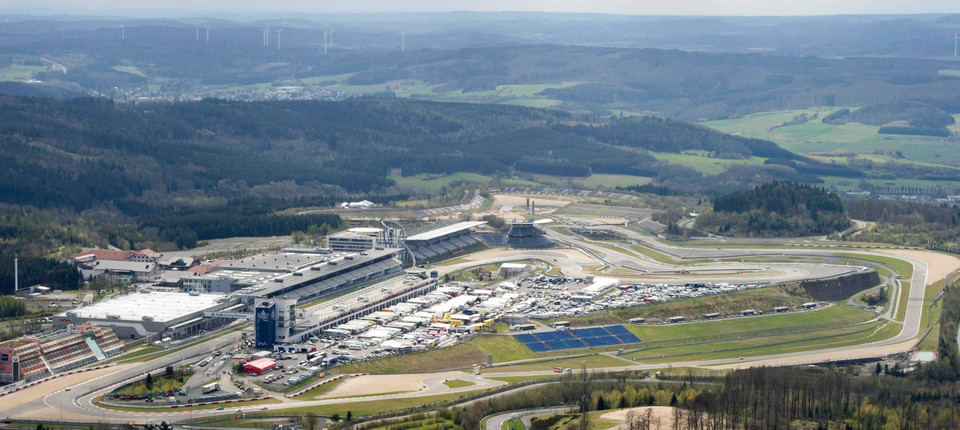 Offerte Fur Die Rennstrecke Der Adac Will Den Nurburgring Kaufen Wirtschaft Faz