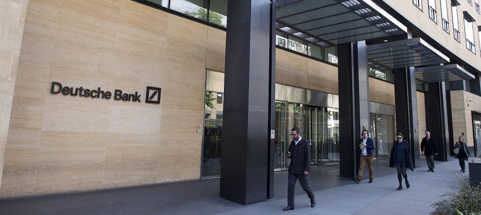 Die Investmentbanker In Der Deutschen Bank Kampfen Um Ihr Geschaft