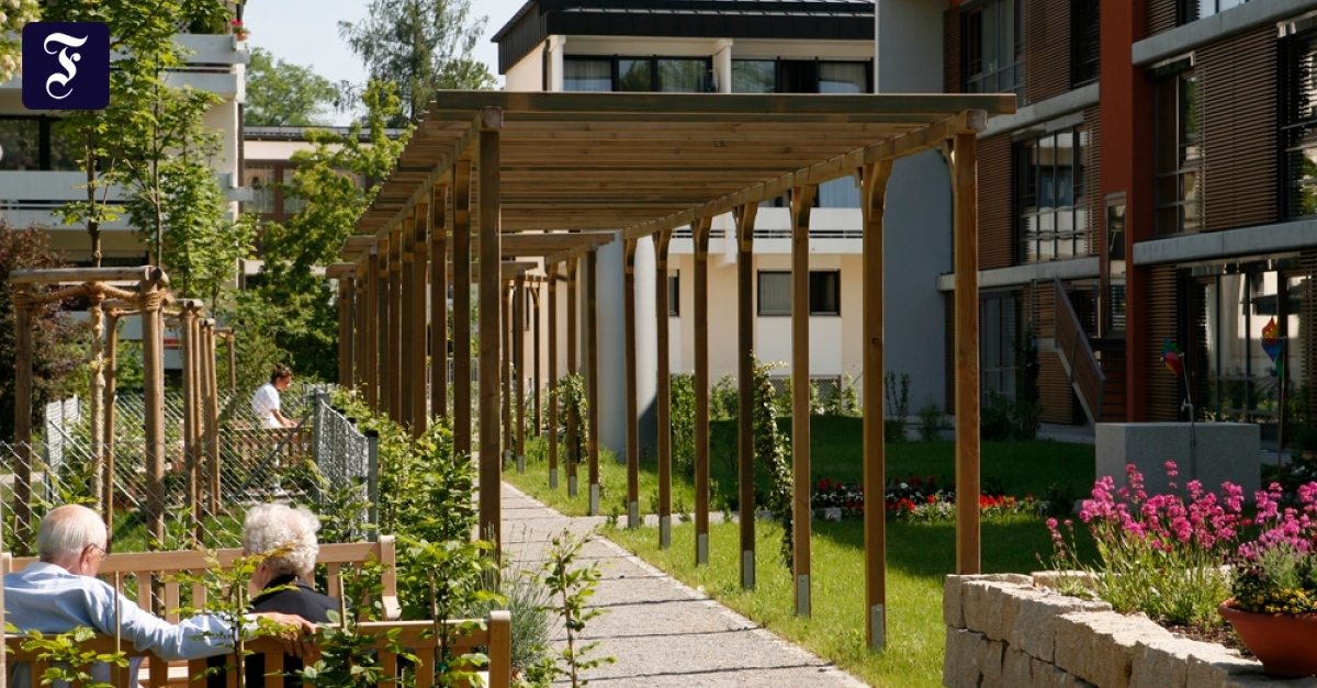 Keine Angst vor dem letzten Umzug: Wann ist die Zeit fürs Seniorenheim gekommen? - 50 Plus Haus ...