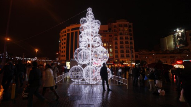 Türkei Urlaub Weihnachten 2022 Weihnachten in der Türkei Santa Claus im Einkaufszentrum