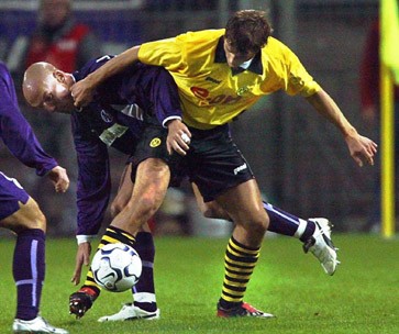 Bild Zu Fussball Aktien Deutsche Bank Trennt Sich Von Bvb Anteil