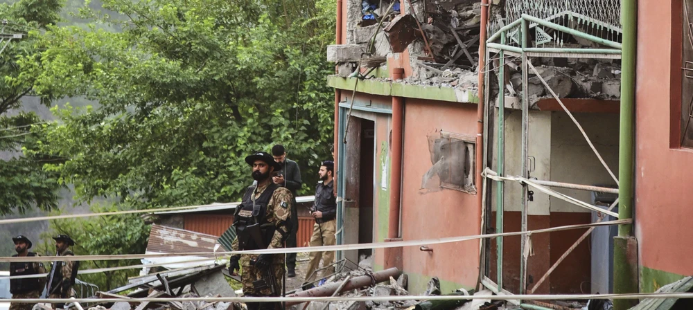 Pakistani Soldiers in muzaffarabad