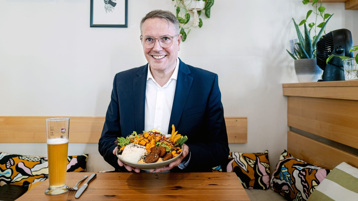 Alexander Schweitzer: Der einzige vegane Spitzenpolitiker Deutschlands