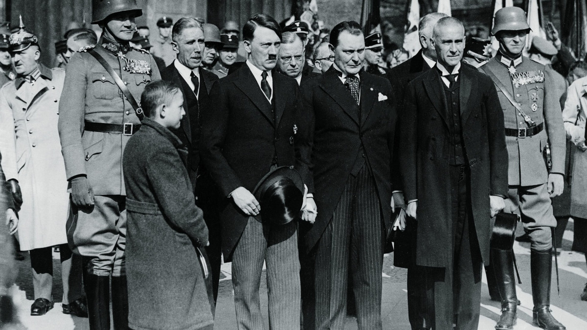 Kallmann-Syndrom: Die Briten kannten Hitlers Defekt schon lange Kallmann-Syndrom: Die Briten kannten Hitlers Defekt schon lange