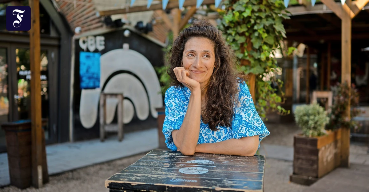 „Kennt ihr schon ...?“: In Köln lernen sich Singles auf der Bühne ...