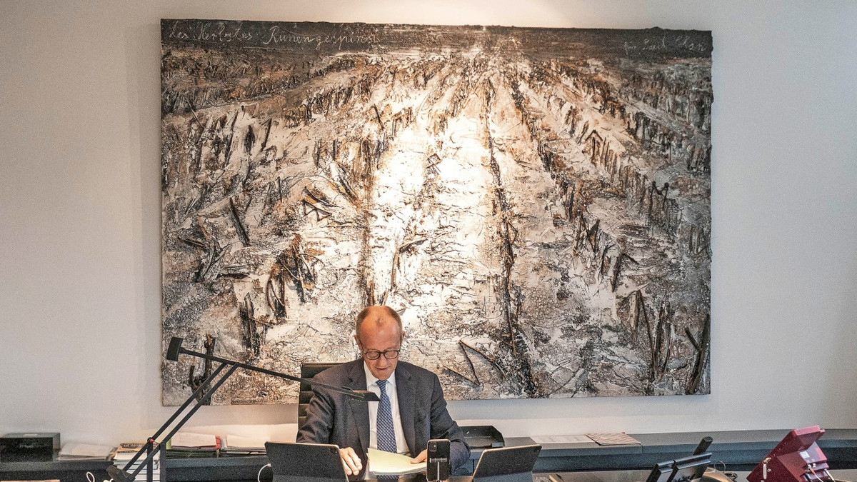 Leihgabe im Regierungszimmer: Wie kommt das Anselm-Kiefer-Bild ins Kanzler-Büro?